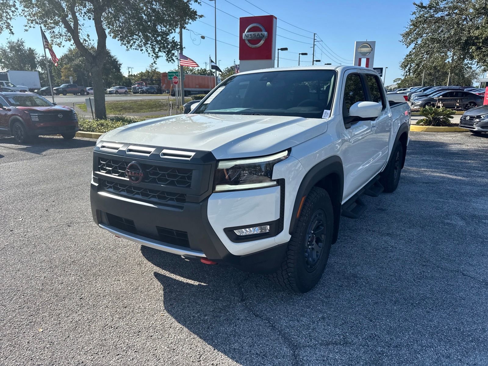 New 2026 Nissan Frontier 2WD Crew Cab image 3