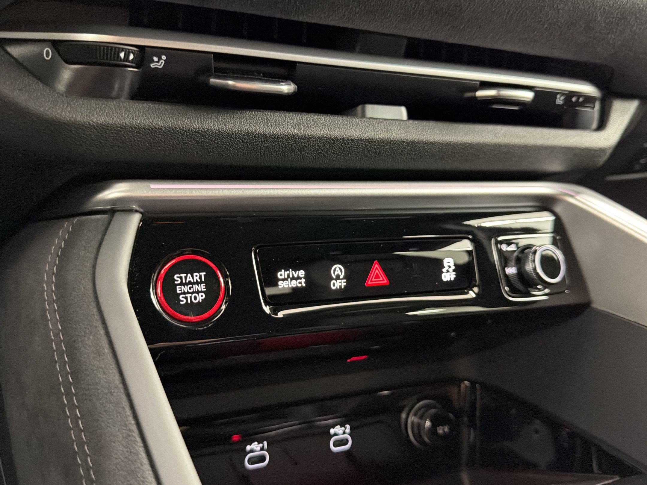 New 2026 Audi SQ5 Premium Plus AWD/4WD image 24