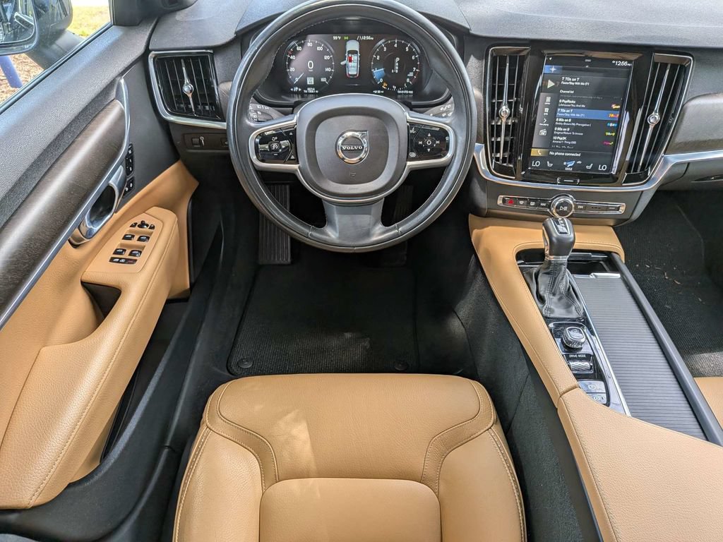 Used 2019 Volvo V90 T5 Cross Country w/ Protection Package Premier AWD/4WD image 19