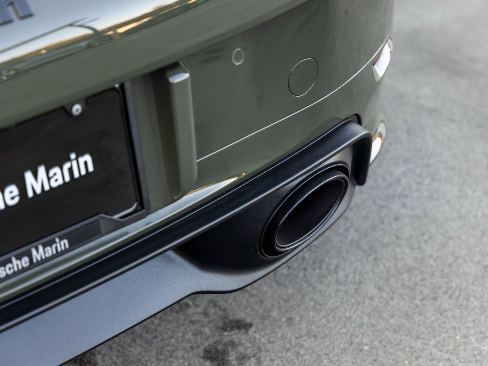 Certified 2025 Porsche 911 Carrera image 23