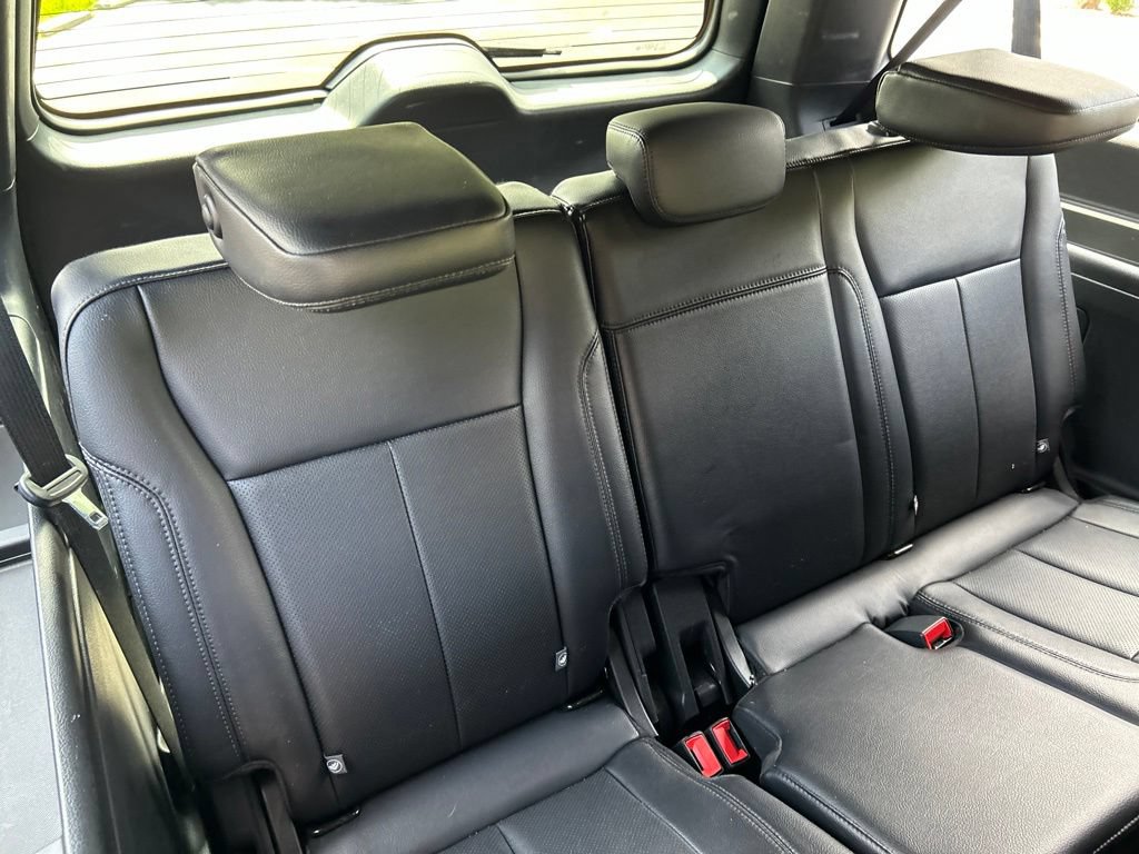 Used 2019 Ford Expedition Max XLT w/ Equipment Group 202A AWD/4WD image 50