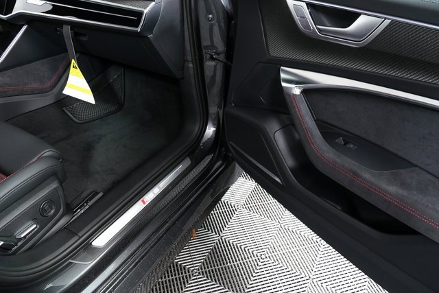 New 2026 Audi RS 6 performance image 27