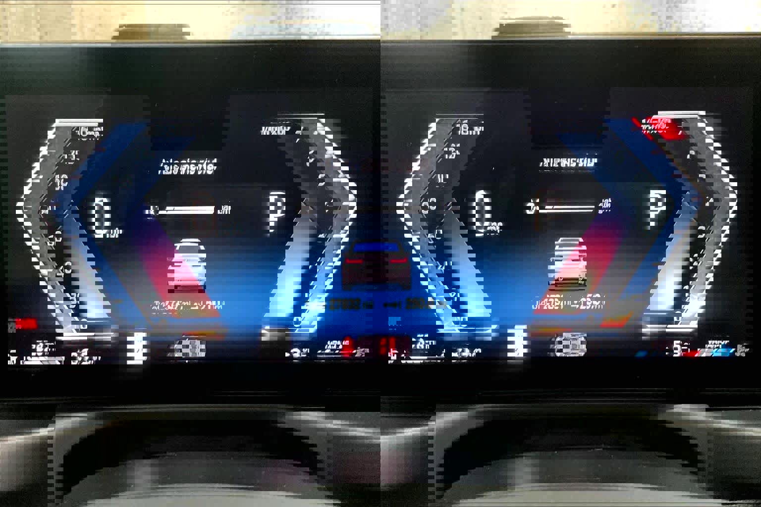 Used 2023 BMW 330i Sedan w/ Premium Package image 22