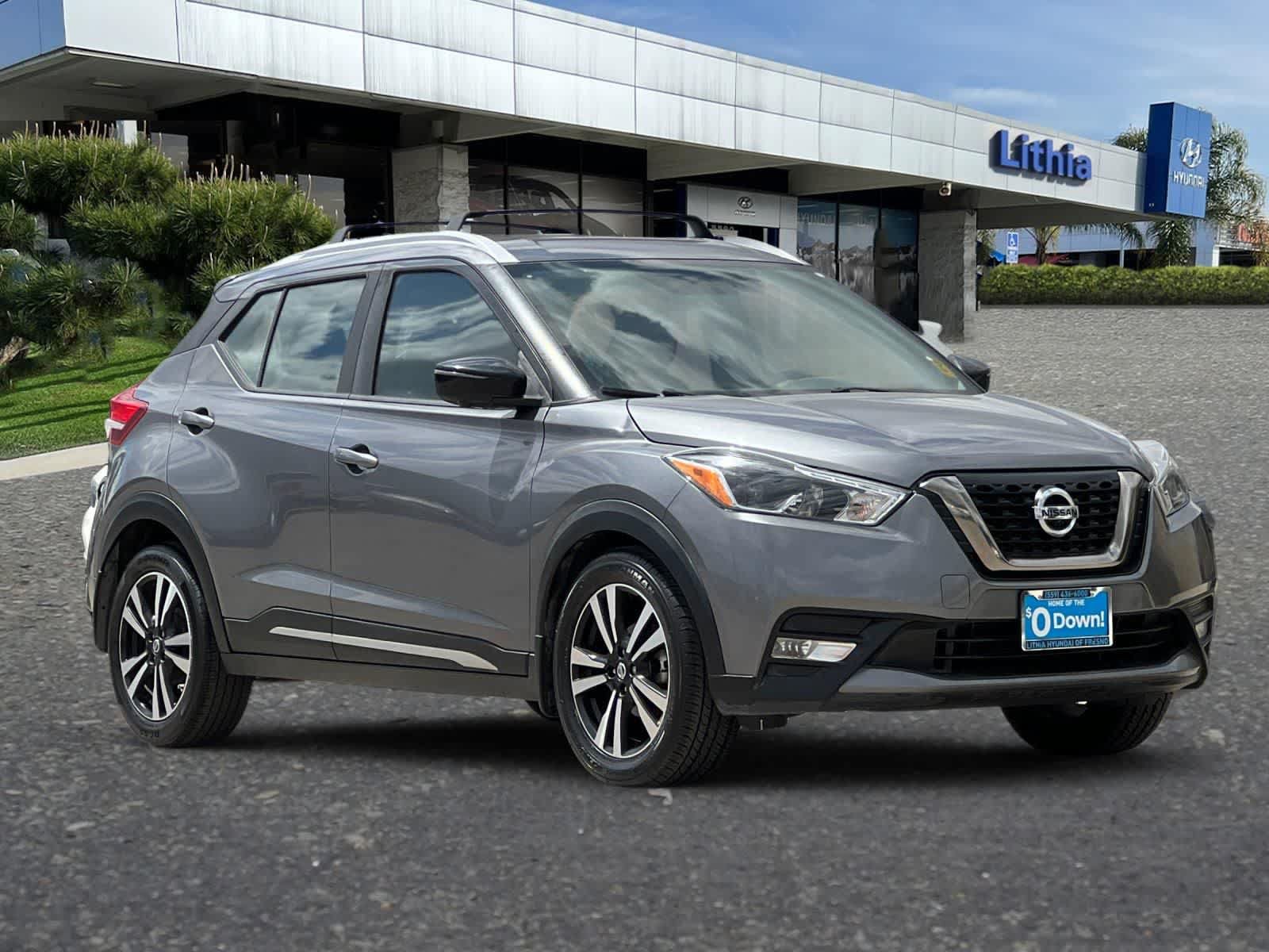 Used 2018 Nissan Kicks SR w/ Exterior Package FWD image 10