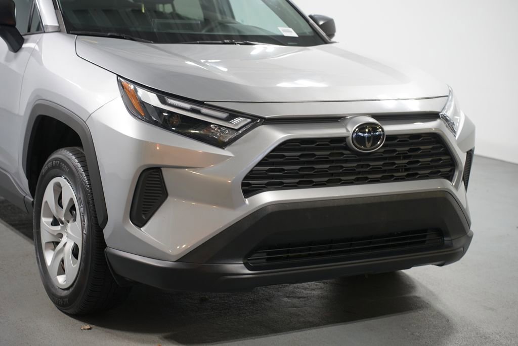 Certified 2023 Toyota RAV4 LE image 4