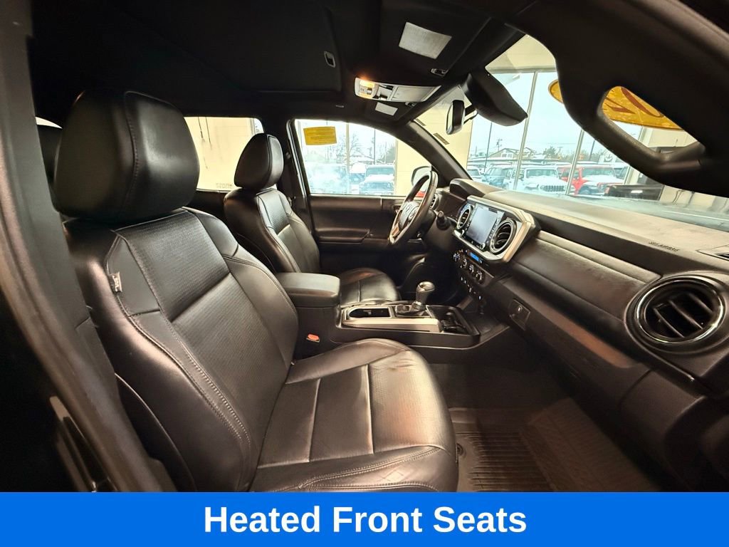 Used 2021 Toyota Tacoma Limited image 15