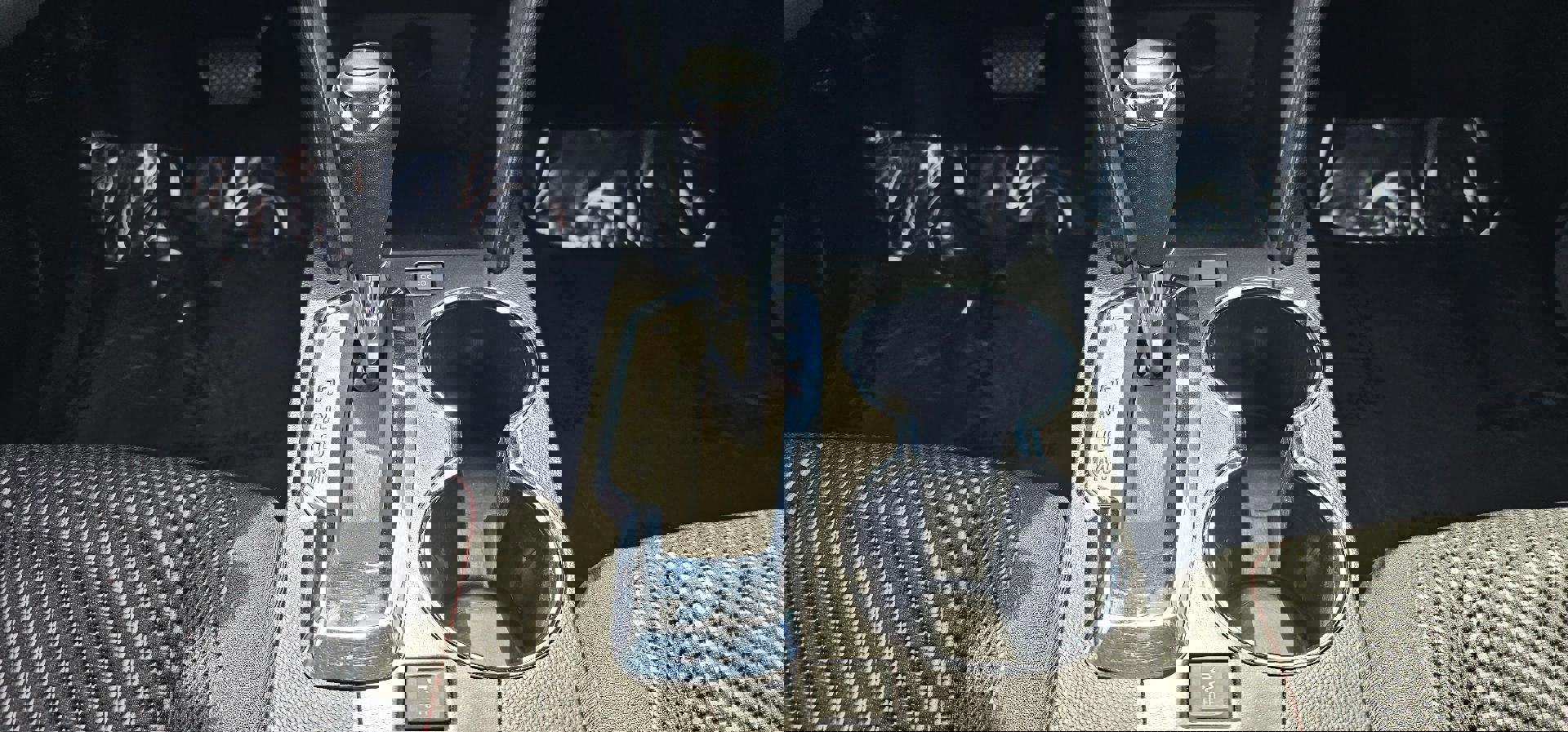 Used 2017 Chevrolet Equinox LS image 14