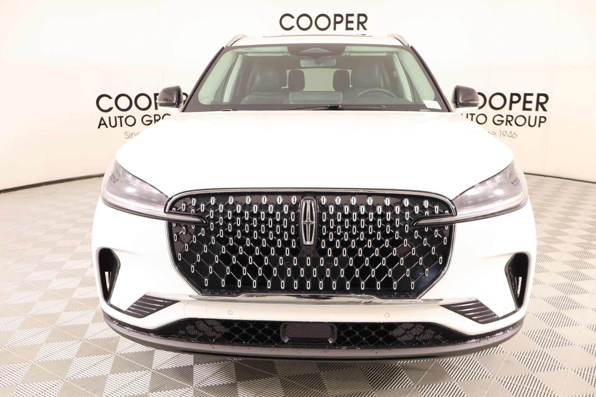 New 2026 Lincoln Aviator AWD image 9