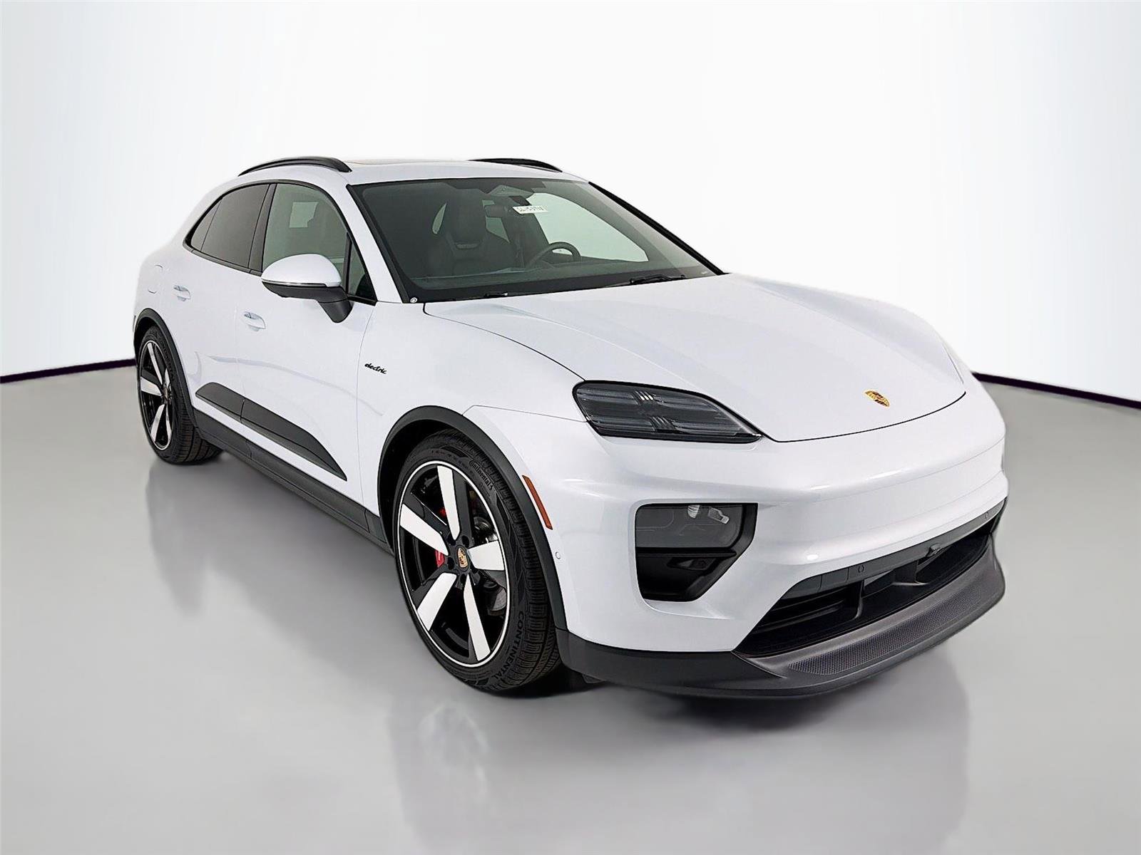 New 2025 Porsche Macan 4S Electric AWD/4WD image 22