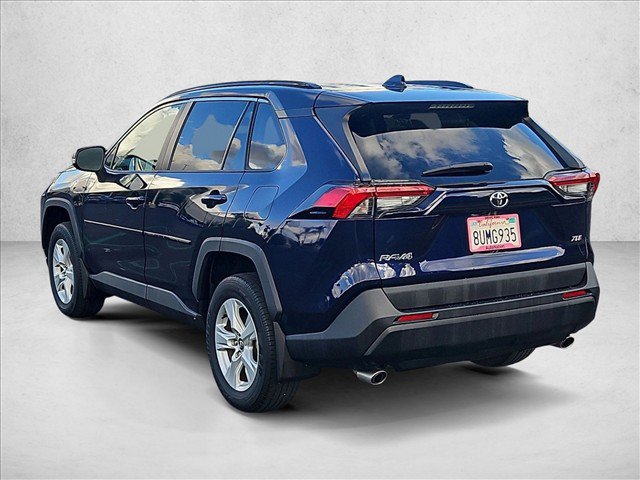 Certified 2021 Toyota RAV4 XLE FWD image 8