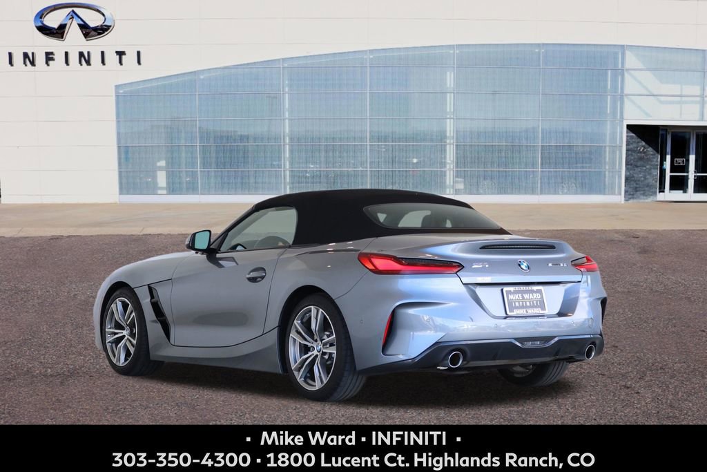 Used 2025 BMW Z4 sDrive30i image 3