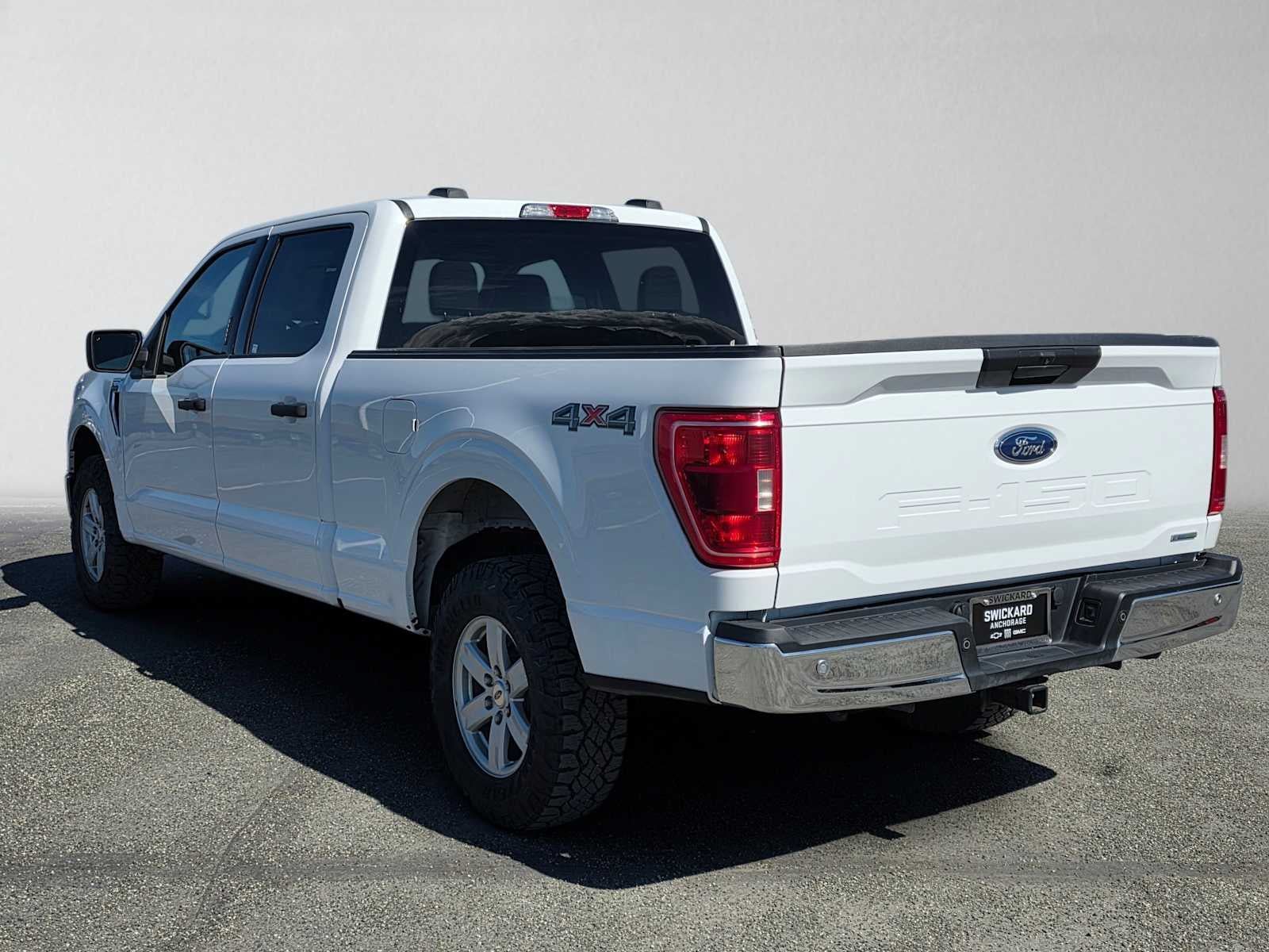 Used 2022 Ford F150 XLT w/ Equipment Group 301A Mid AWD/4WD image 5