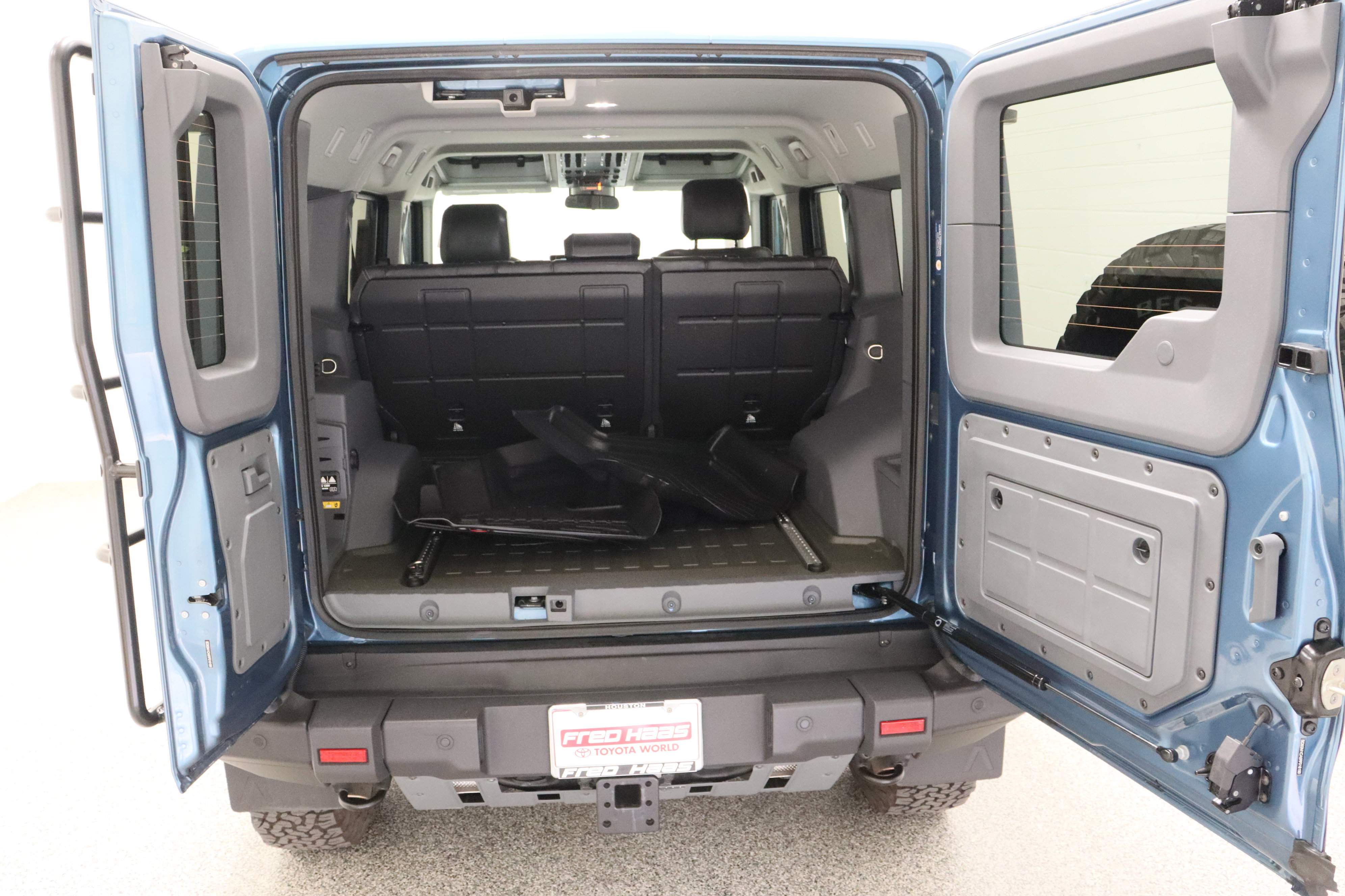 Used 2024 INEOS Grenadier image 34