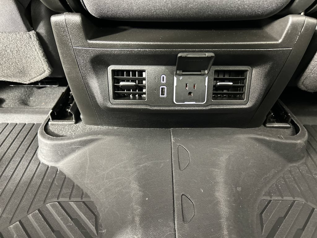Used 2024 Chevrolet Silverado 1500 LT Trail Boss AWD/4WD image 21
