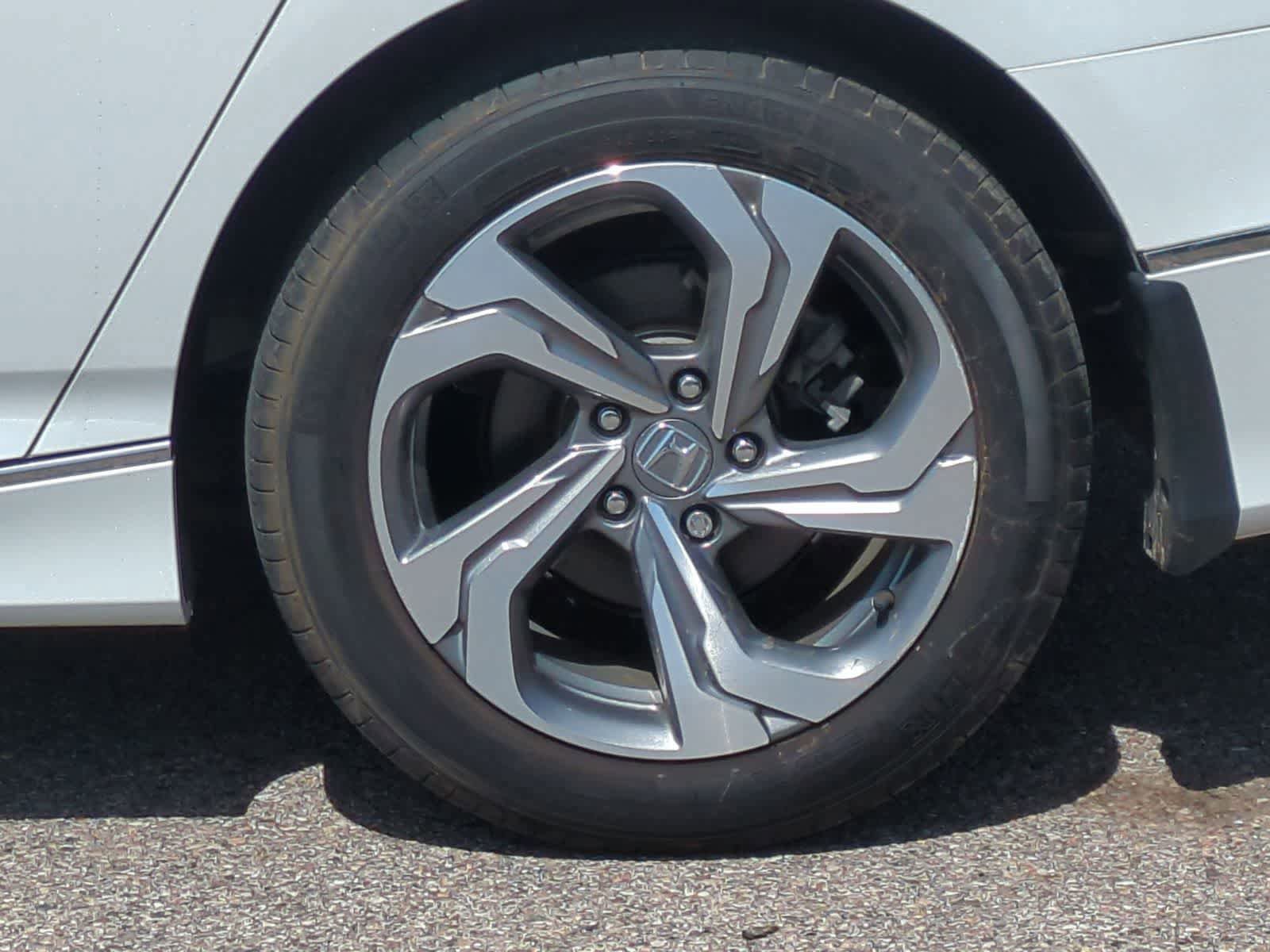Used 2019 Honda Accord EX-L image 14