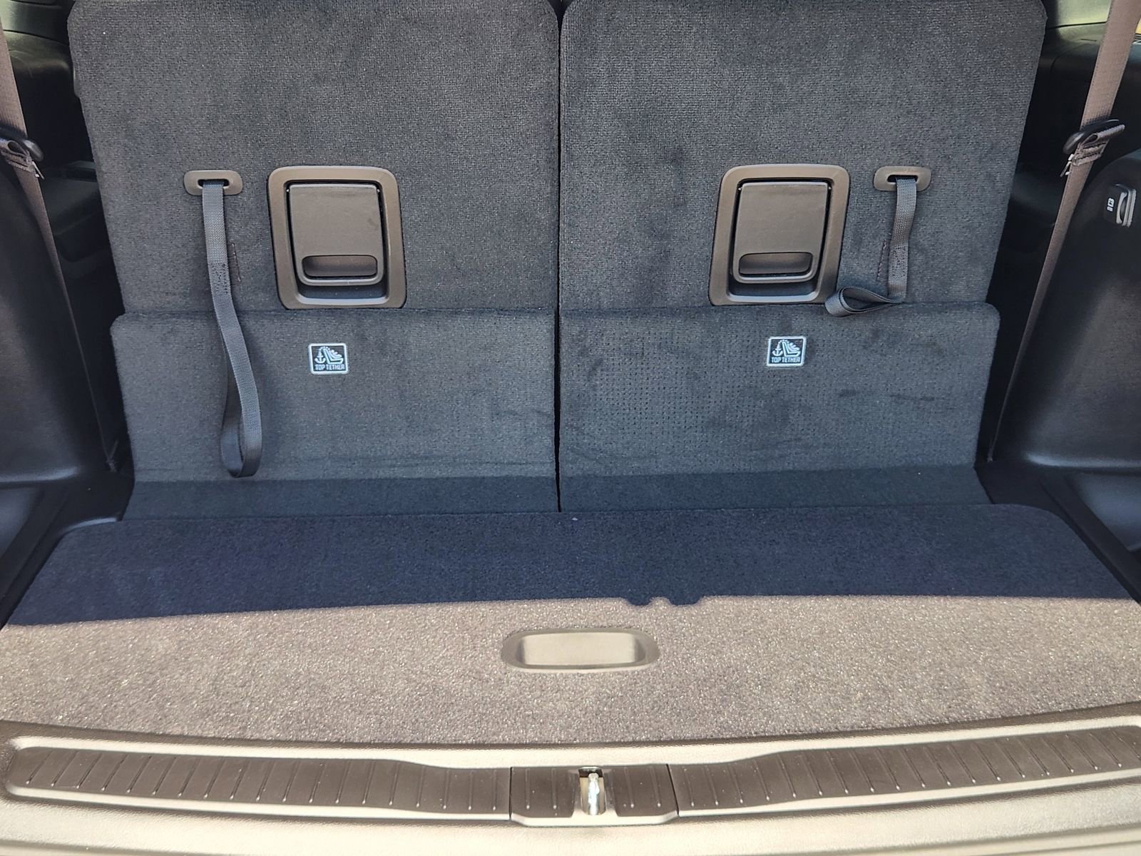 New 2025 Jeep Grand Cherokee L Laredo image 25