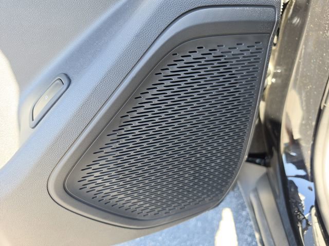 New 2026 Chevrolet Traverse LT w/ Midnight/Sport Edition image 21