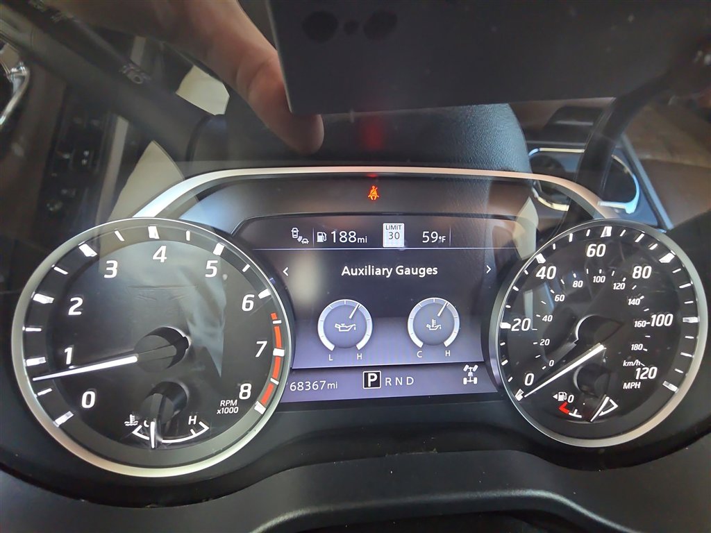 Used 2021 Nissan Titan Platinum Reserve w/ Moonroof Package image 12