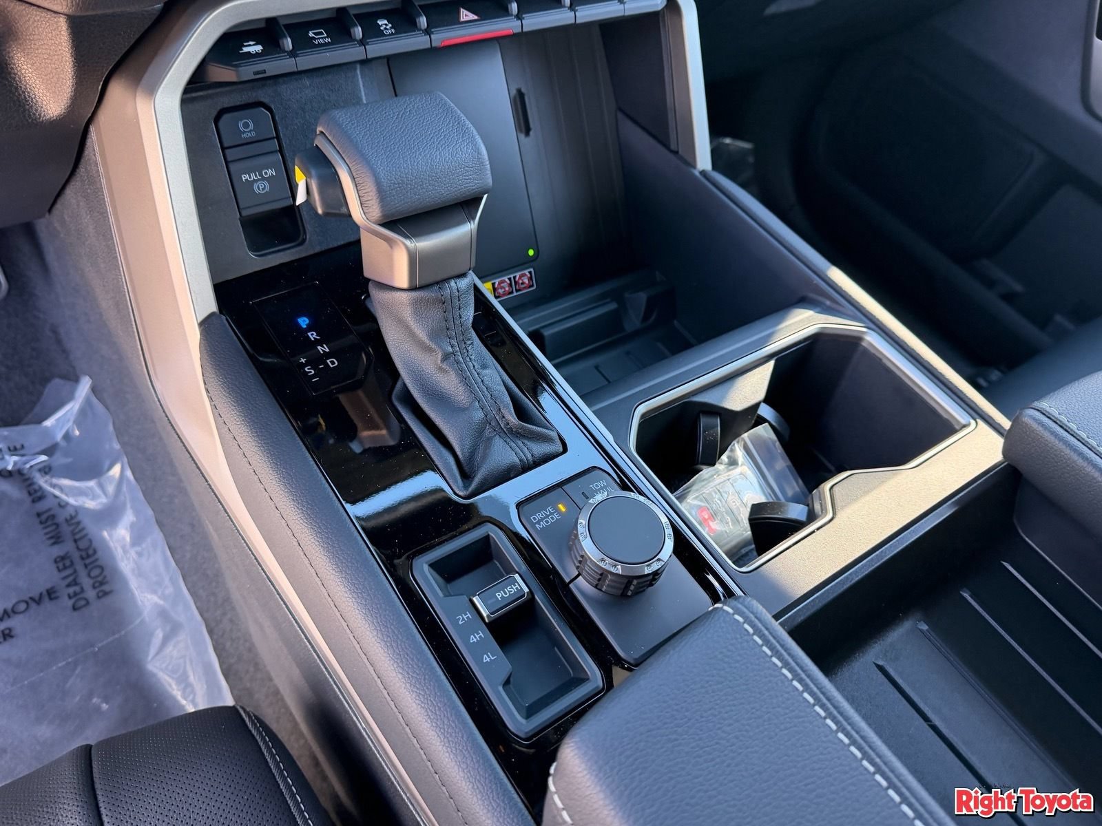 New 2026 Toyota Tundra Limited AWD/4WD image 25