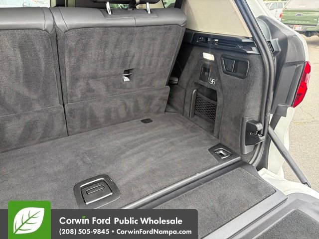 Used 2021 BMW X7 xDrive40i w/ Premium Package AWD/4WD image 31