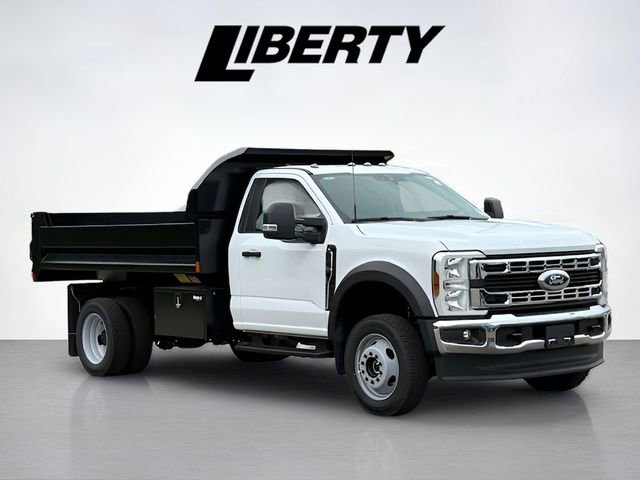 New 2025 Ford F550 4x4 Regular Cab Super Duty w/ XL Chrome Package image 1