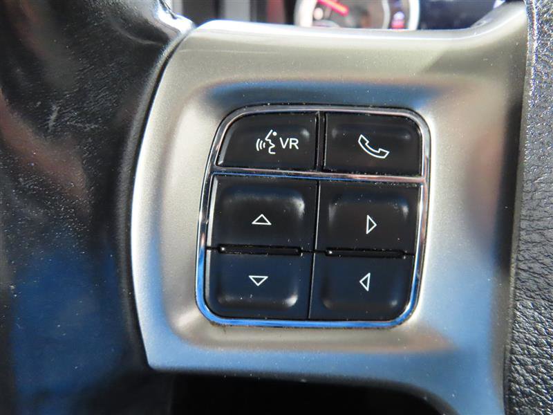 Used 2015 RAM 1500 Laramie w/ Convenience Group image 24