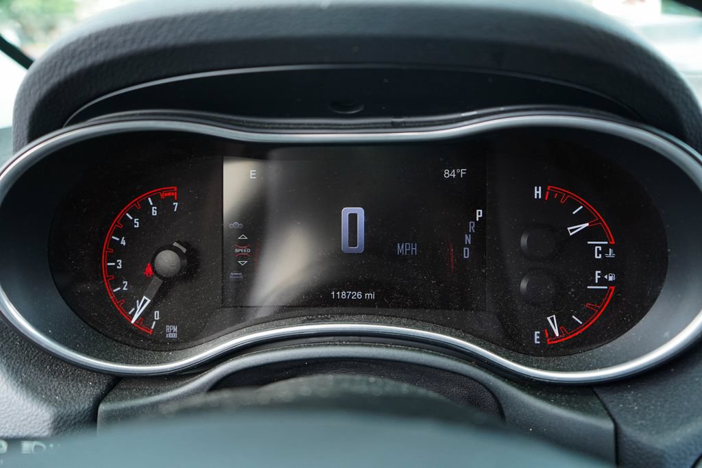 Used 2020 Dodge Durango SXT w/ 3rd Row Seating Group RWD image 25