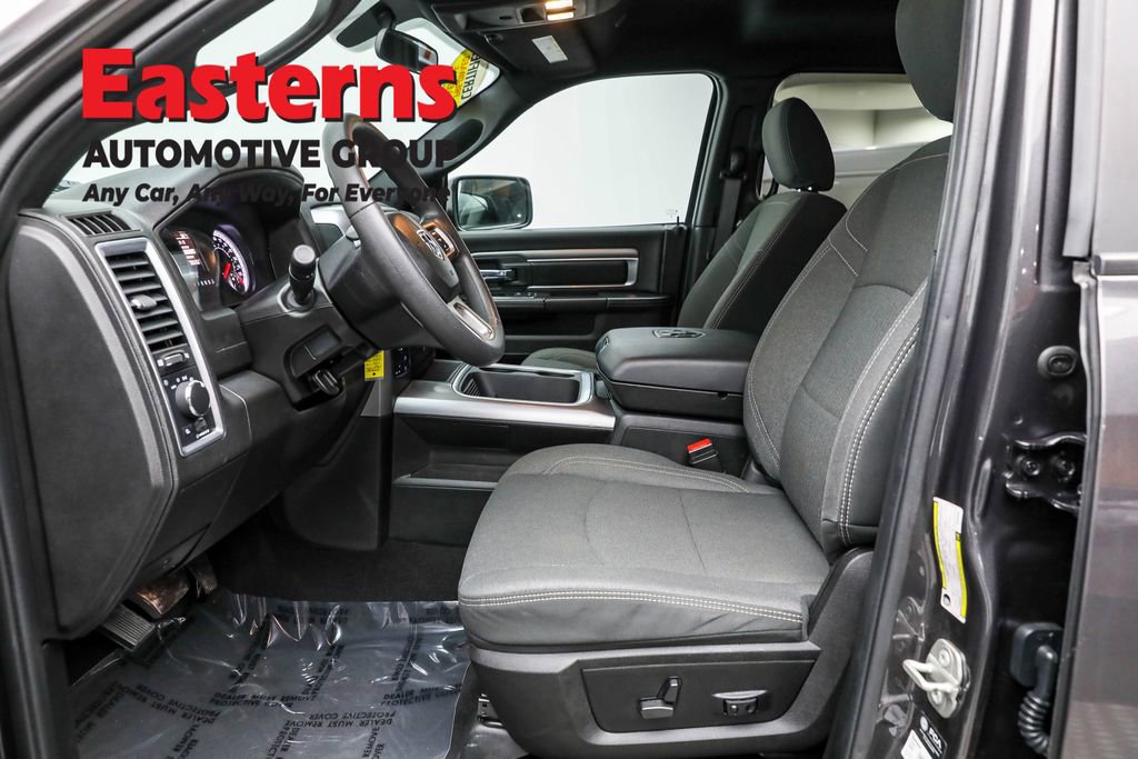 Used 2023 RAM 1500 Classic Warlock image 14