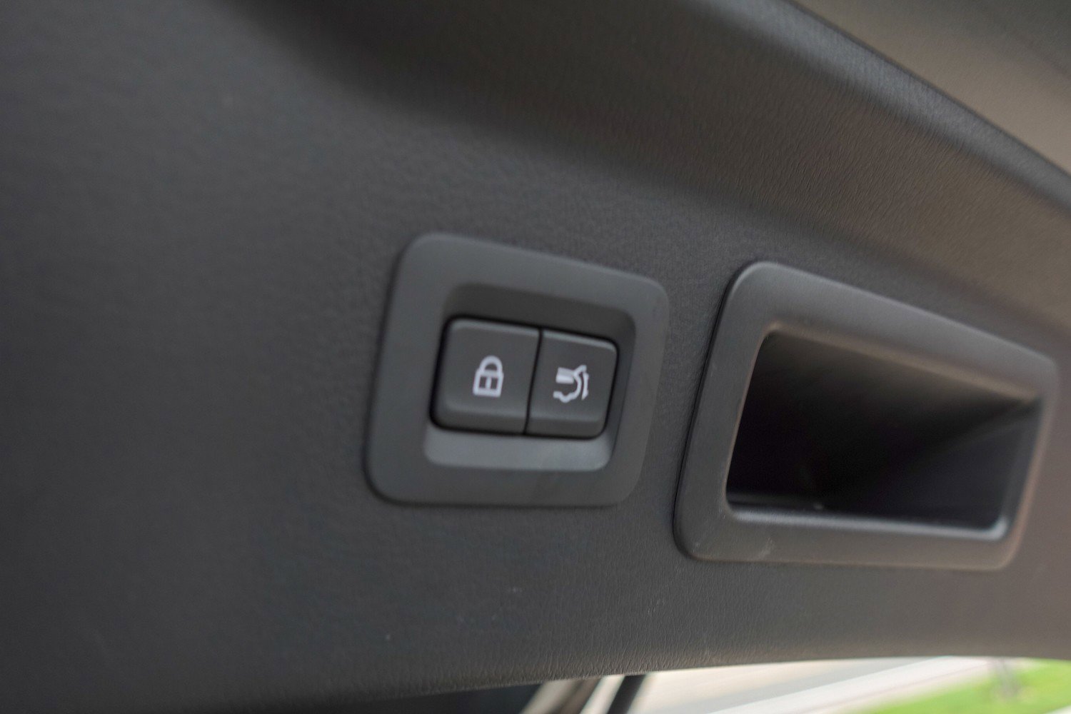 Used 2024 MAZDA CX-90 Plug-In Hybrid w/ Preferred image 27