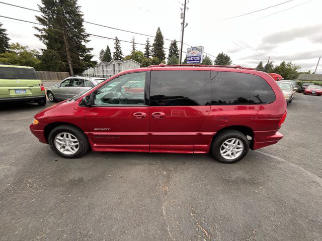 Used 1998 Dodge Grand Caravan SE