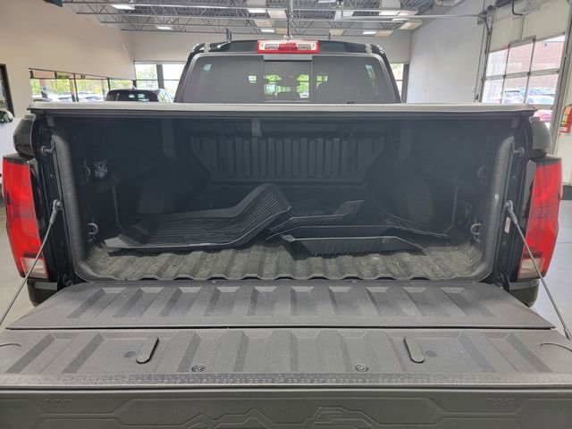 Certified 2024 Chevrolet Colorado Z71 w/ Z71 Convenience Package 2 AWD/4WD image 34