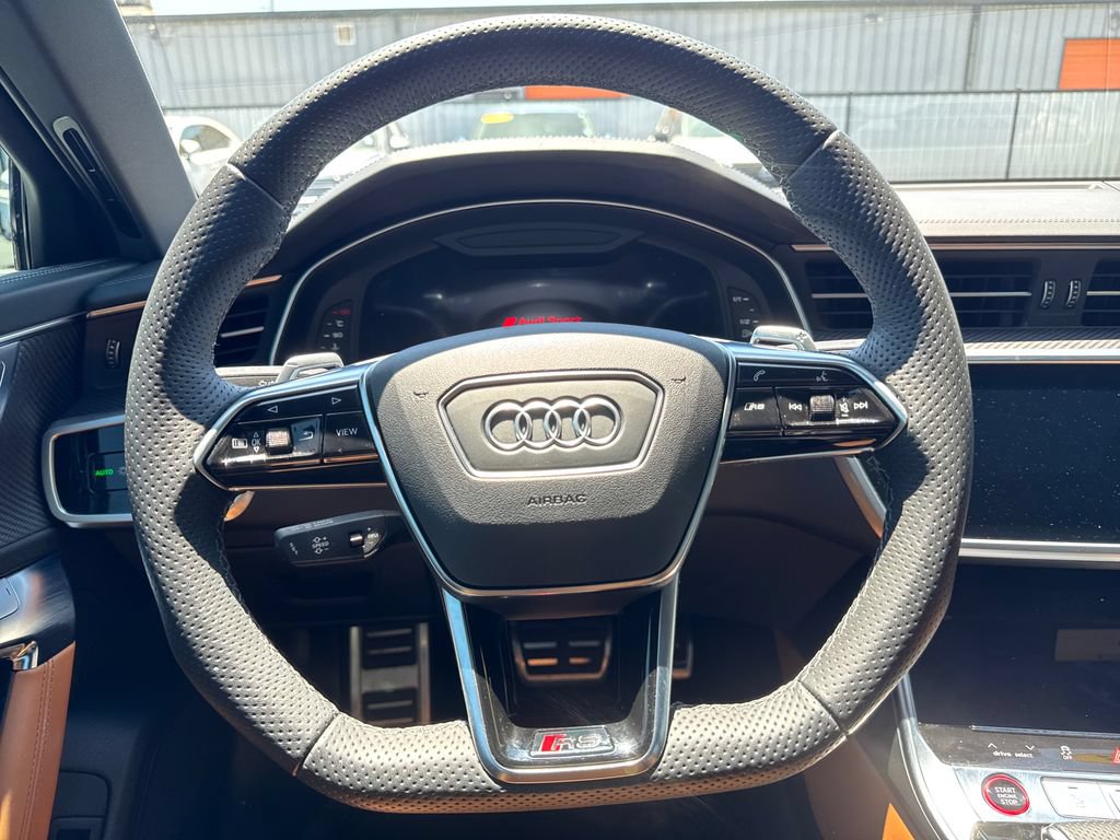Used 2023 Audi RS 6 AWD/4WD image 14