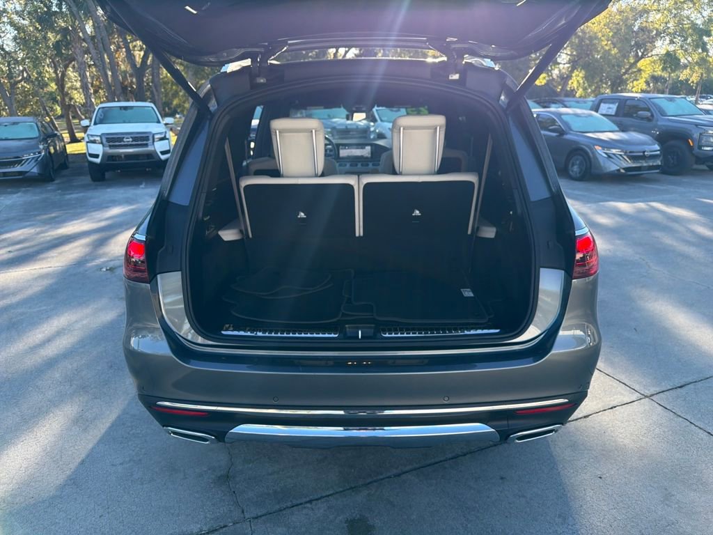 Used 2025 Mercedes-Benz GLS 450 4MATIC image 33