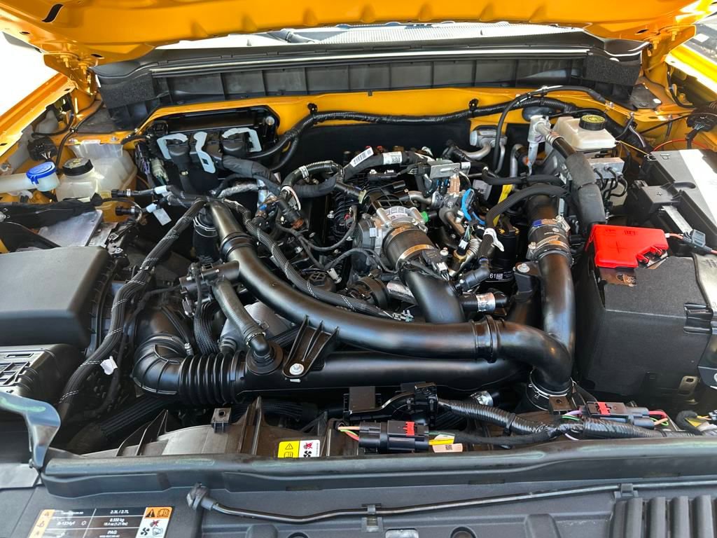 Used 2022 Ford Bronco Black Diamond w/ Sasquatch Package image 28