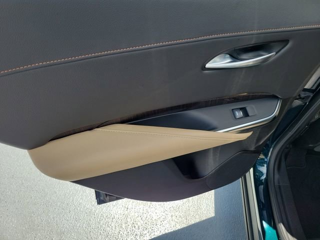 Certified 2025 Cadillac XT4 Premium Luxury FWD image 17