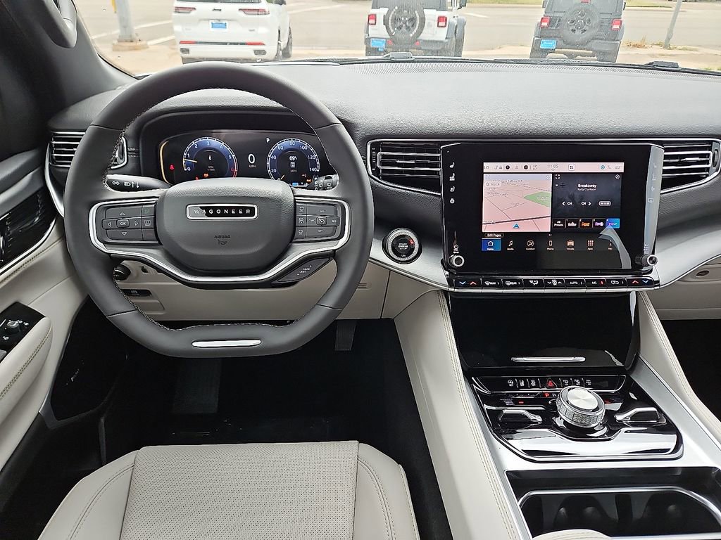 New 2025 Jeep Wagoneer L Series III w/ Premium Group I AWD/4WD image 8