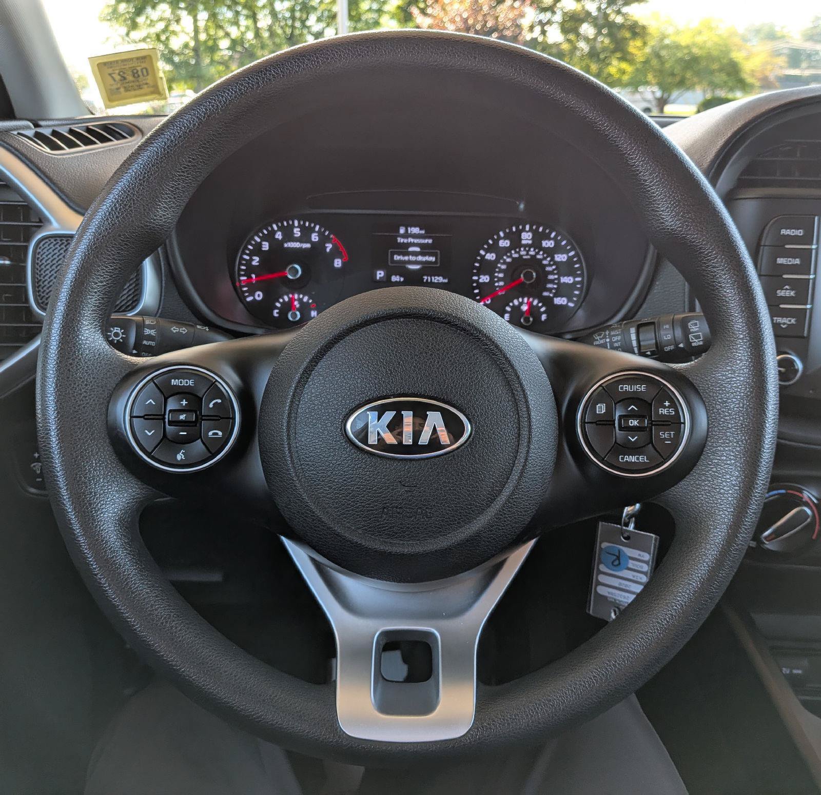 Used 2020 Kia Soul LX FWD image 15