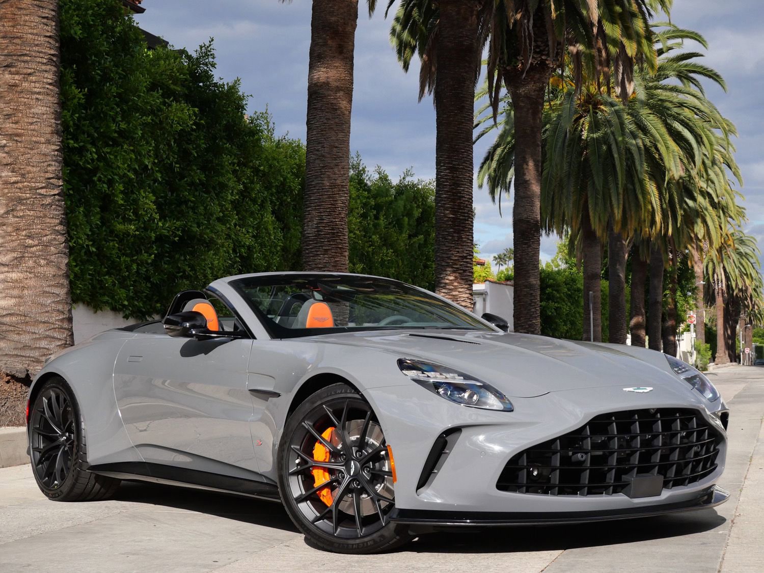 New 2026 Aston Martin V8 Vantage S image 1