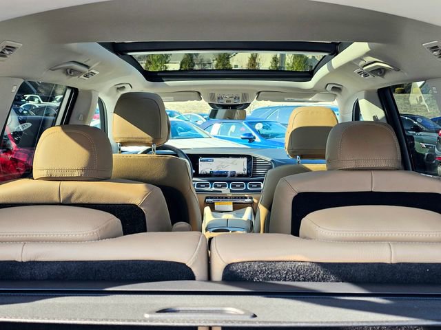 New 2026 Mercedes-Benz GLS 450 4MATIC image 11