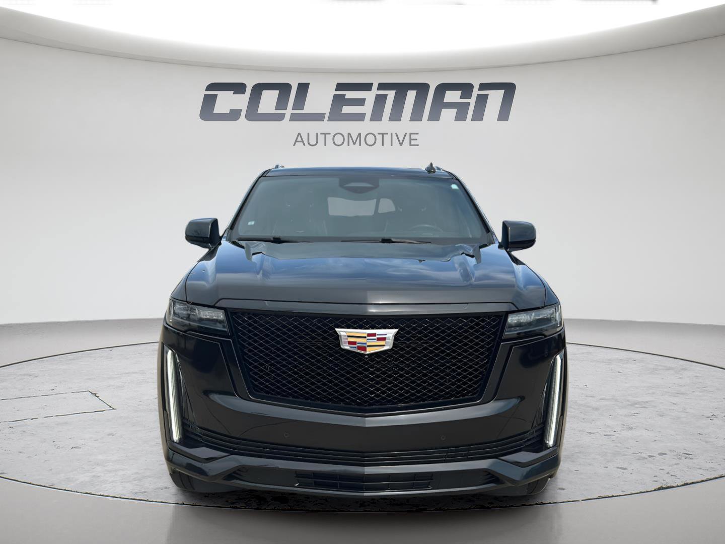 Used 2024 Cadillac Escalade Sport image 2