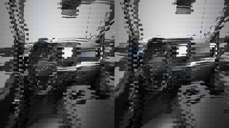 New 2026 Ford F350 XLT image 7