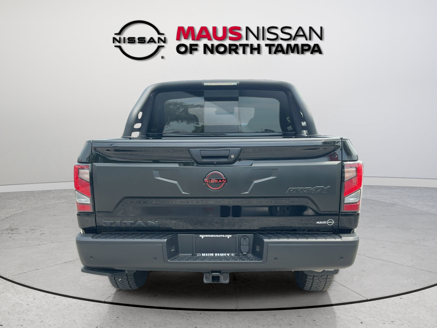 Certified 2024 Nissan Titan PRO-4X w/ Pro-4x Convenience Package AWD/4WD image 8