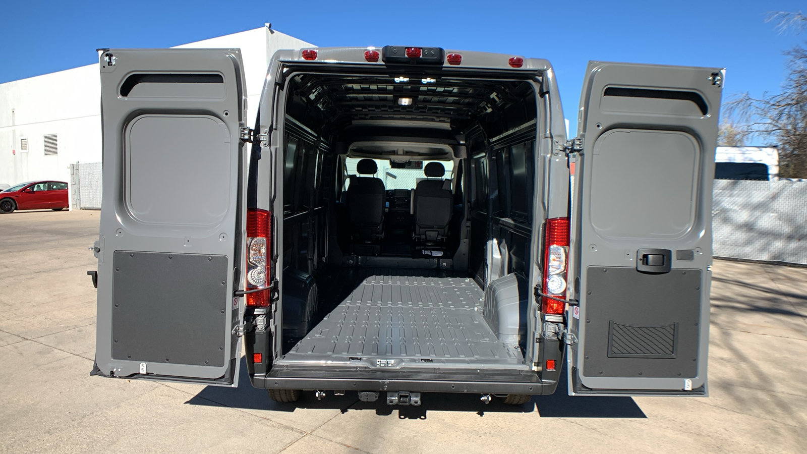 New 2026 RAM ProMaster 2500 w/ Quick Order Package 22G SLT FWD image 30