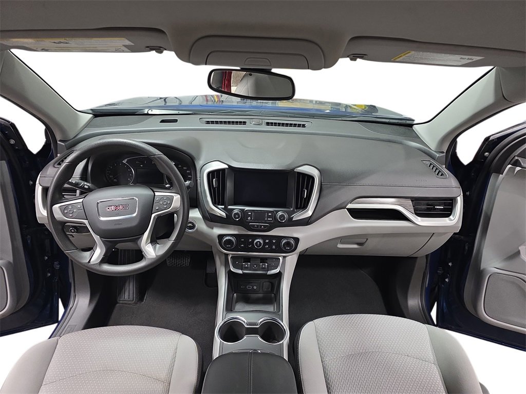 Certified 2023 GMC Terrain SLE w/ Driver Convenience Package image 9