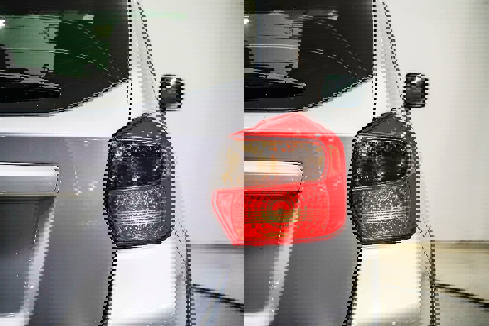 Used 2016 Subaru Crosstrek 2.0i Premium image 9