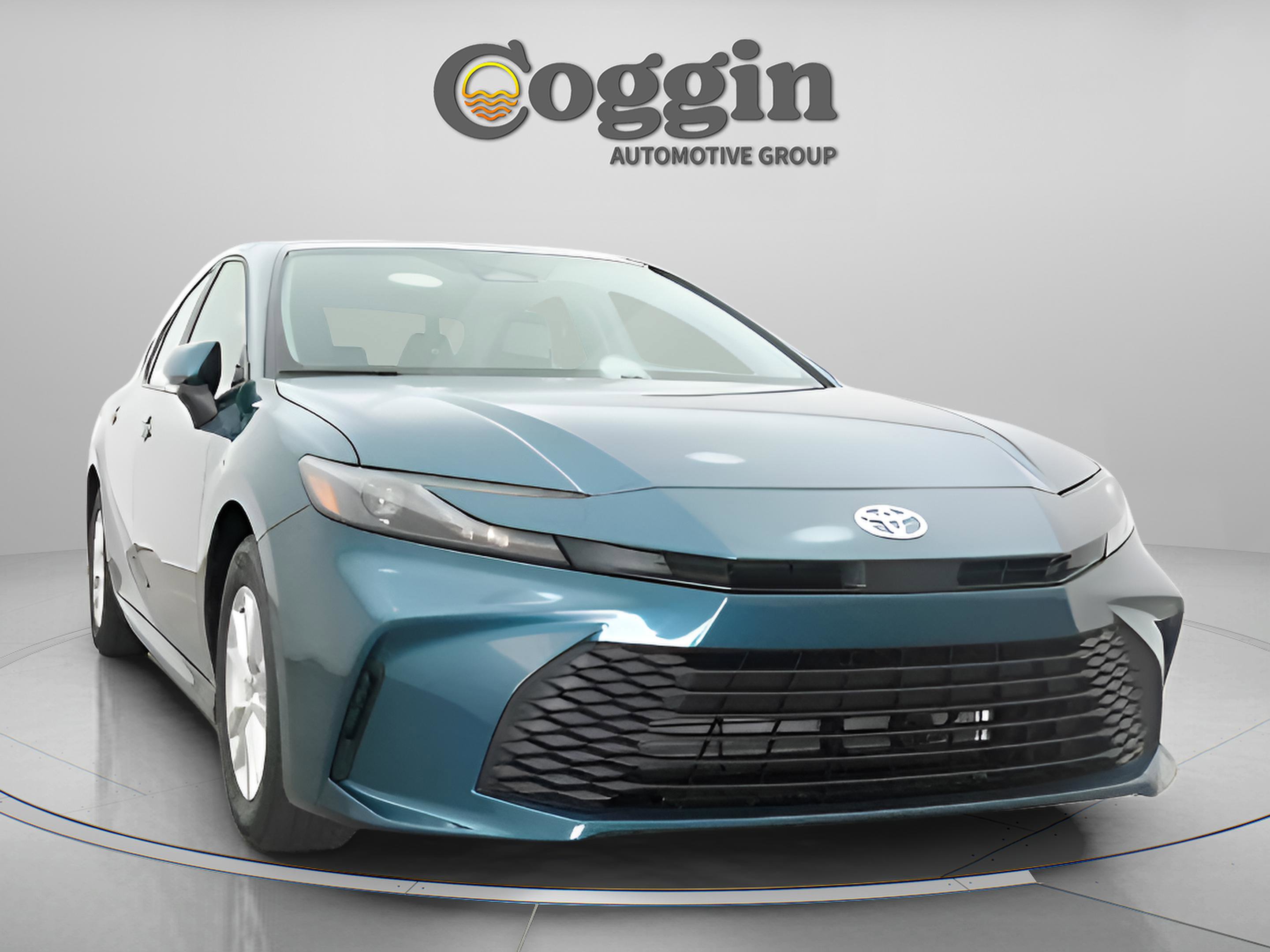Used 2026 Toyota Camry LE w/ Convenience Package FWD image 28