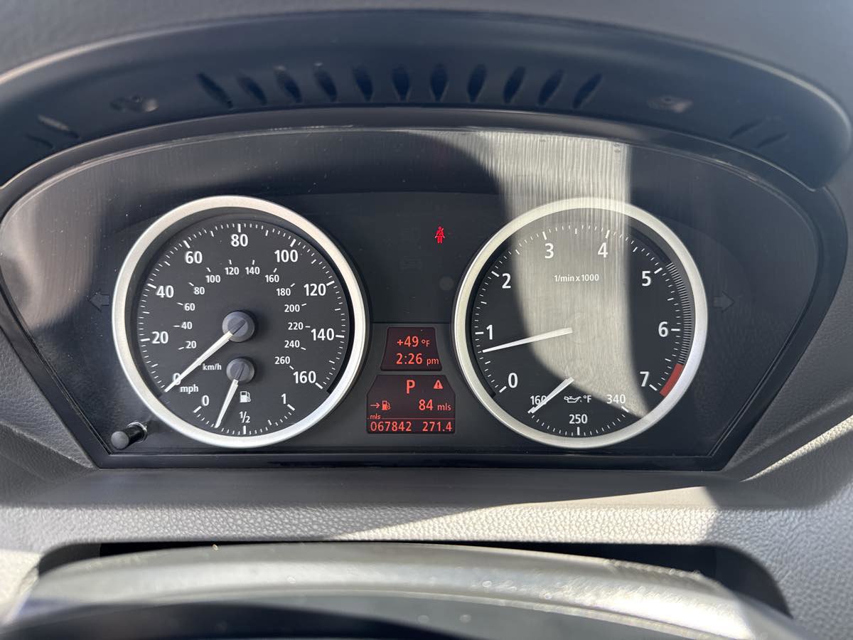 Used 2005 BMW 645Ci Convertible RWD image 22