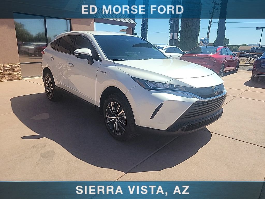 Used 2021 Toyota Venza LE w/ Carpet Mat Package (TMS) AWD/4WD image 8