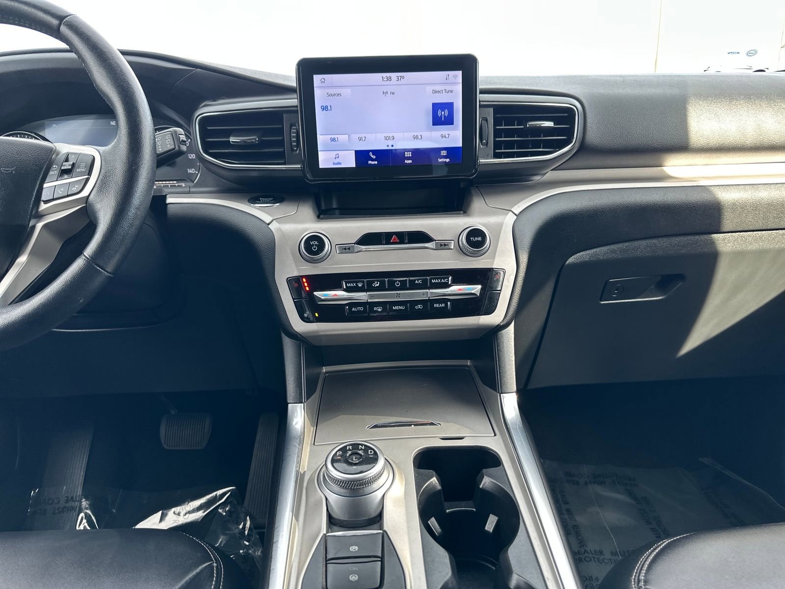 Used 2023 Ford Explorer XLT w/ Equipment Group 202A image 27