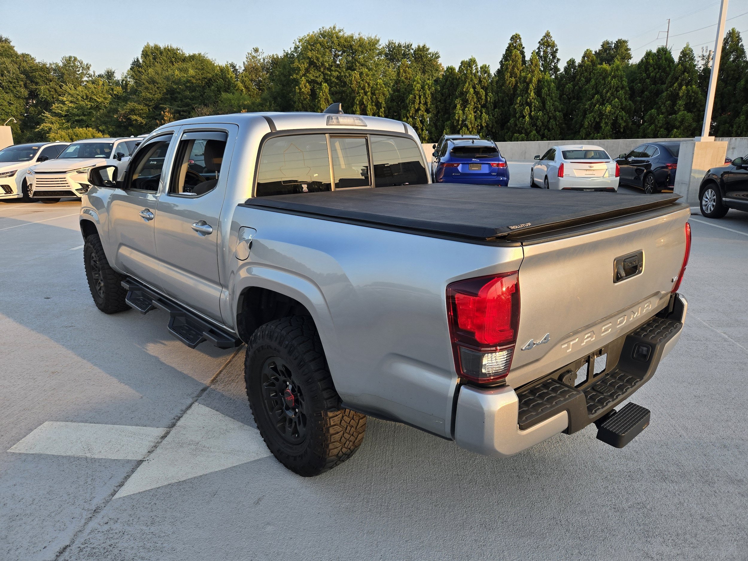 Used 2023 Toyota Tacoma SR AWD/4WD image 3